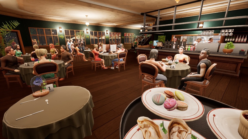 Salle de restaurant parisienne remplie de clients avec bar en fond